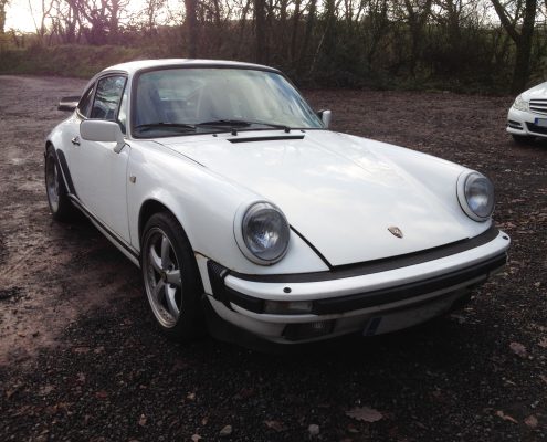 911-carerra-front