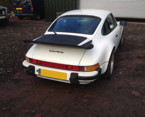 911-carerra-rear